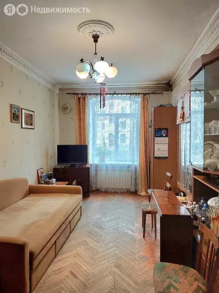 3-комнатная квартира: Санкт-Петербург, Новолитовская улица, 5 (72.9 м) - Фото 1