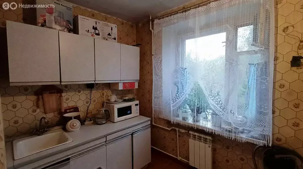3-комнатная квартира: Сухой Лог, Фабричная улица, 21 (66 м) - Фото 2
