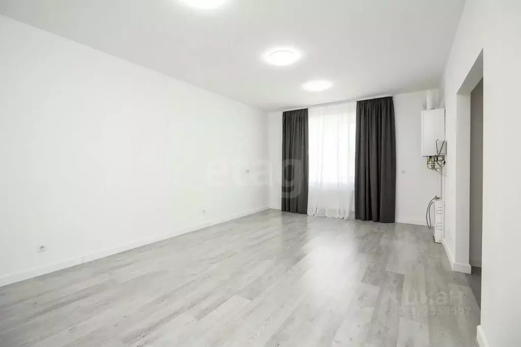 Таунхаус в Тюменская область, Тюмень ул. Алексея Рогожина (120 м) - Фото 1