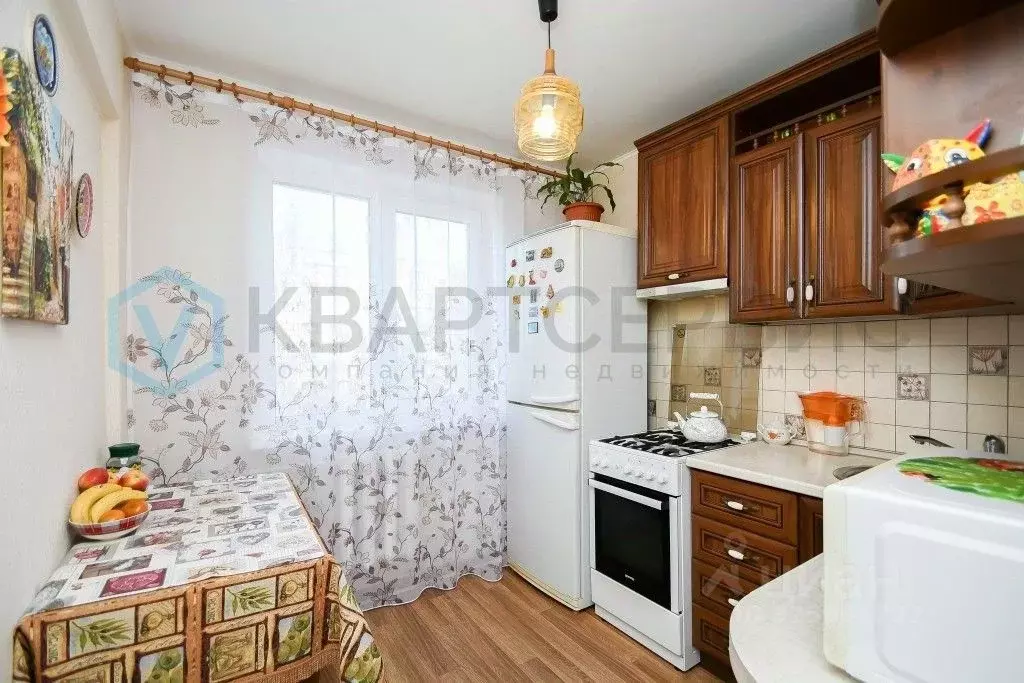 2-к кв. Омская область, Омск ул. Дианова, 5А (49.1 м) - Фото 1