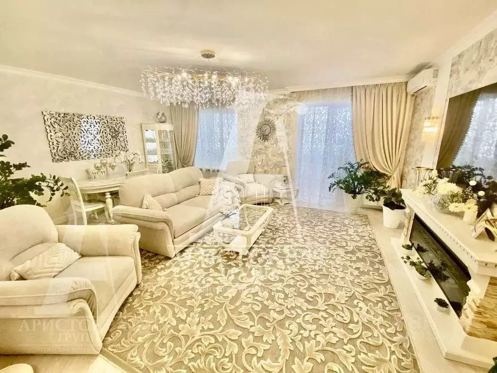2-к кв. Ставропольский край, Пятигорск ул. Бунимовича, 19/8 (110.0 м) - Фото 1