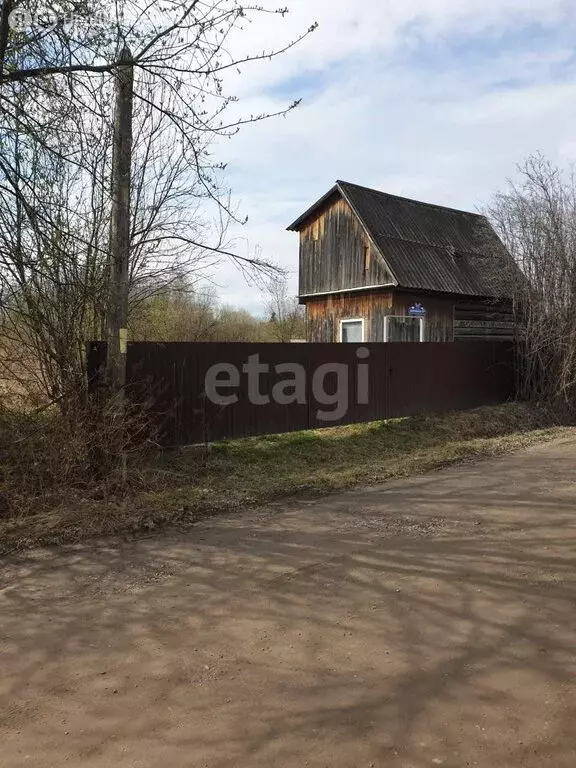 Дом в село Дзержинское, Сосновая улица (14.4 м) - Фото 0