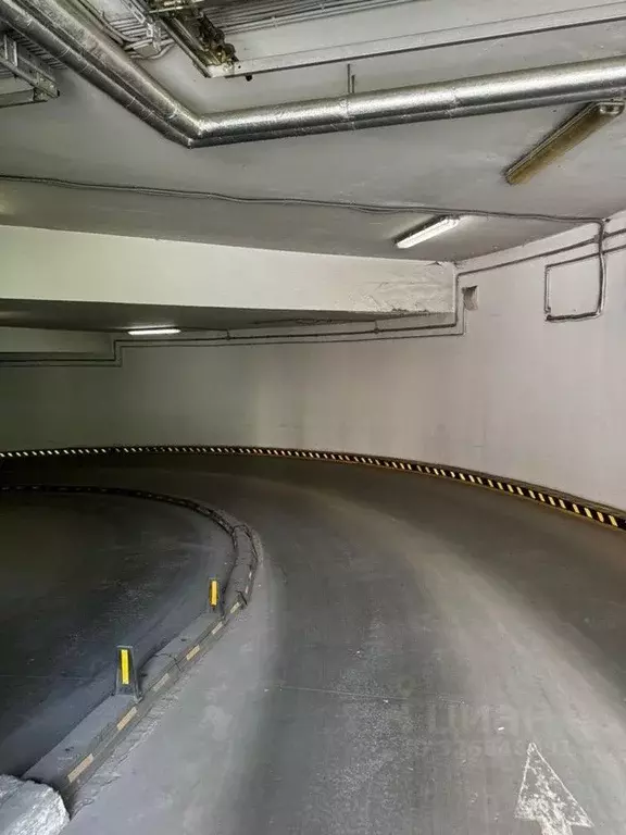 Гараж в Москва ул. Хамовнический Вал, 36 (14 м) - Фото 2