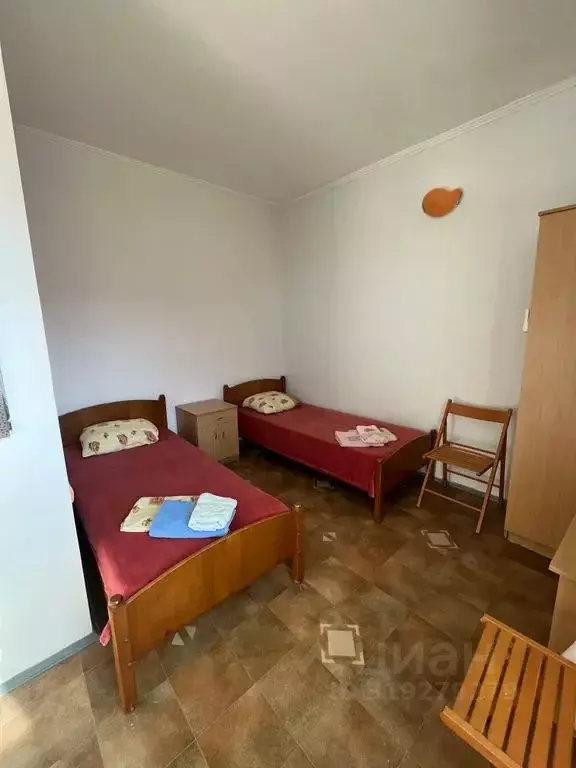 Комната Крым, Сакский район, Молочненское с/пос, с. Витино ул. ... - Фото 0