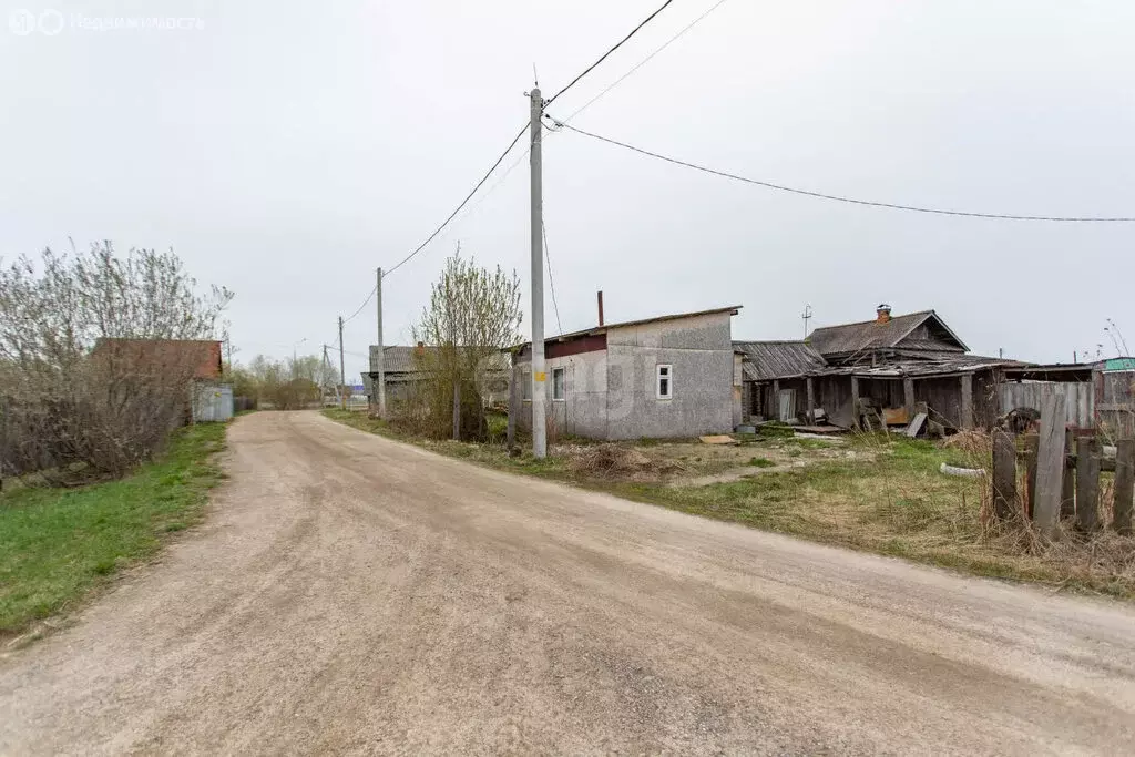 Дом в село Бизино, Заречная улица (20 м) - Фото 1