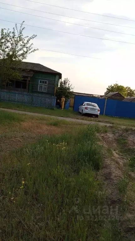 Дом в Воронежская область, Бобровский район, Слободское с/пос, с. ... - Фото 1