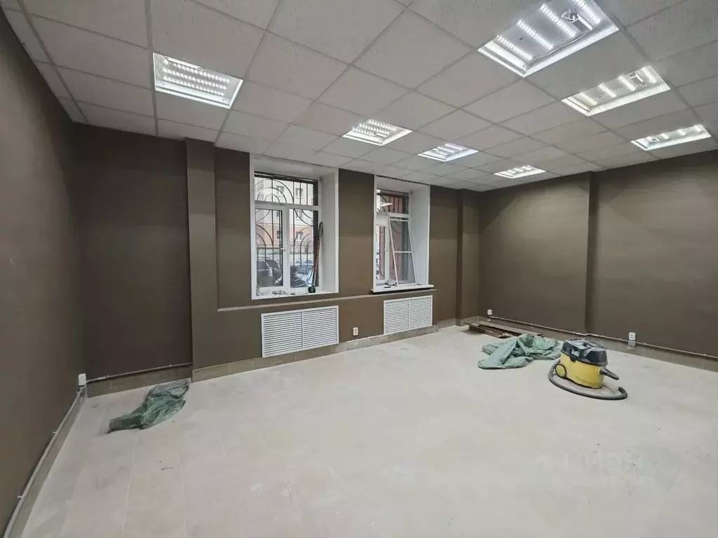 Офис в Кировская область, Киров Красноармейская ул., 5 (39 м) - Фото 1