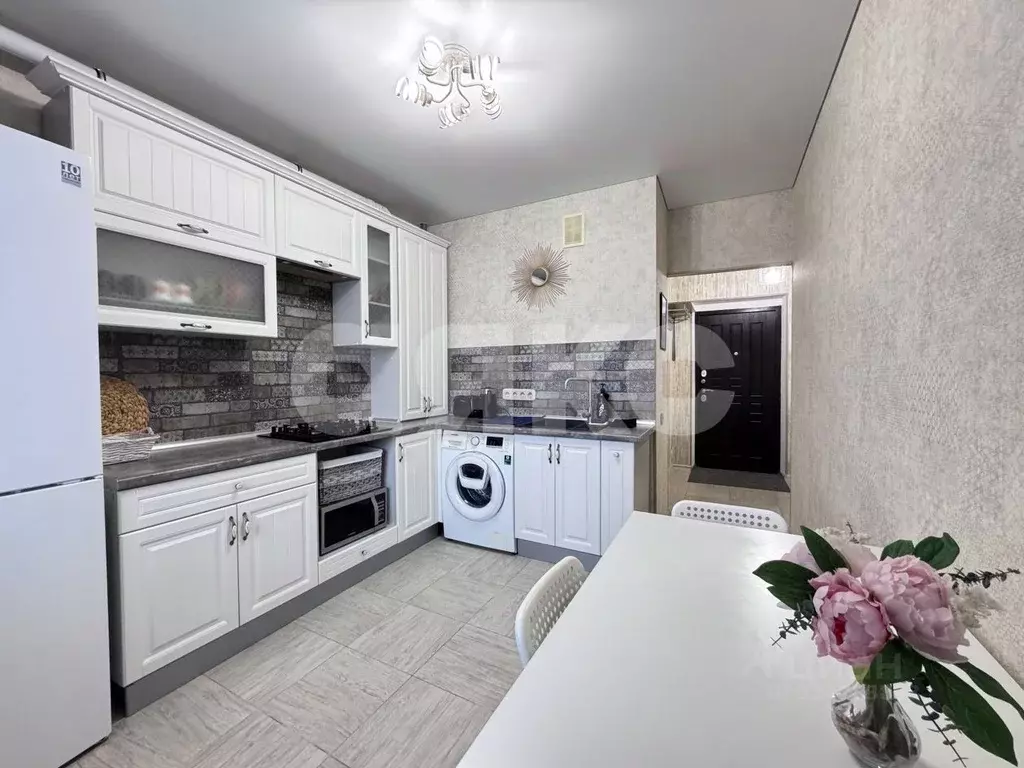 1-к кв. Краснодарский край, Горячий Ключ ул. Объездная, 18Ак7/2 (36.0 ... - Фото 1