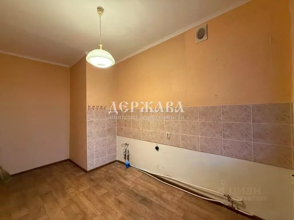 3-к кв. Белгородская область, Старый Оскол Жукова мкр, 17 (90.8 м) - Фото 2