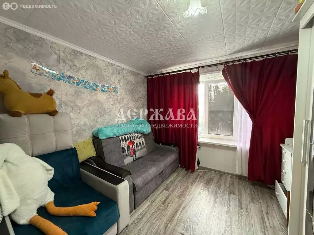 1-комнатная квартира: Старый Оскол, микрорайон Интернациональный, 29 ... - Фото 1