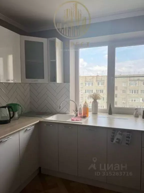 3-к кв. Ставропольский край, Минеральные Воды ул. Дружбы, 45 (80.0 м) - Фото 0