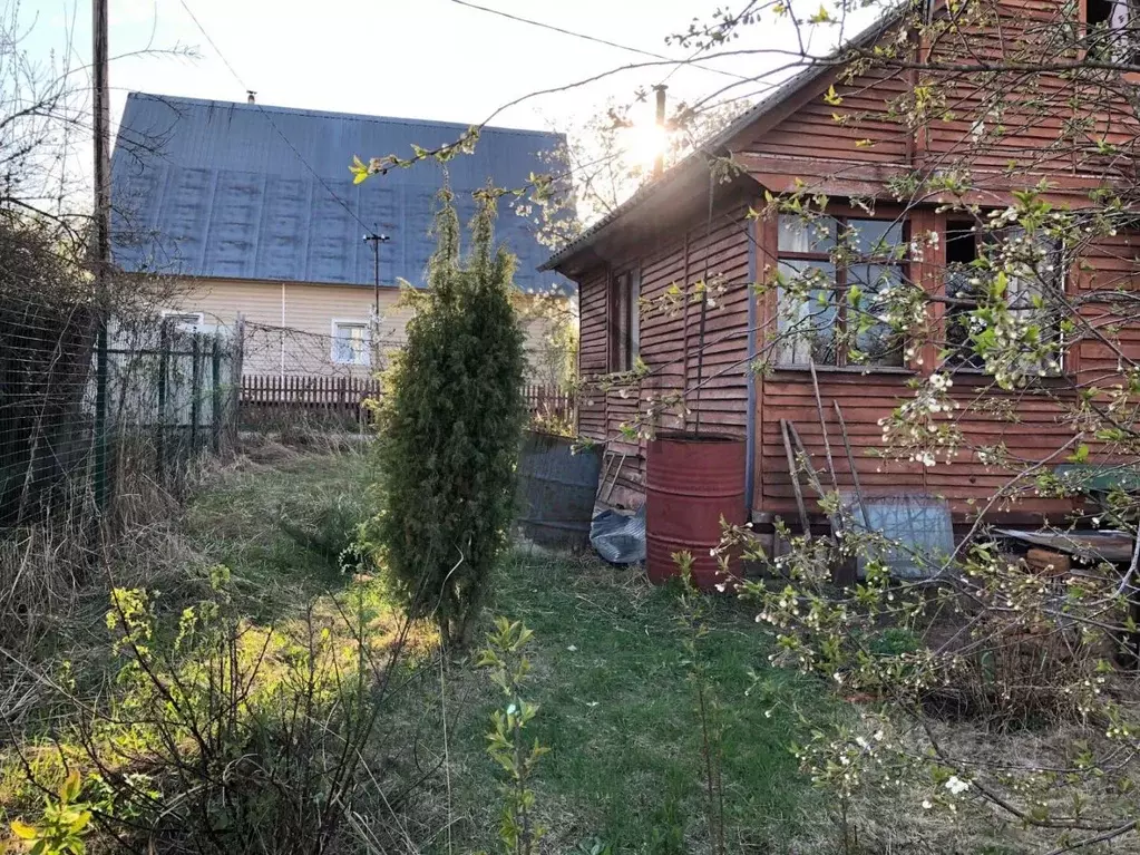 Дом в Московская область, Серпухов городской округ, д. Калиновские ... - Фото 1