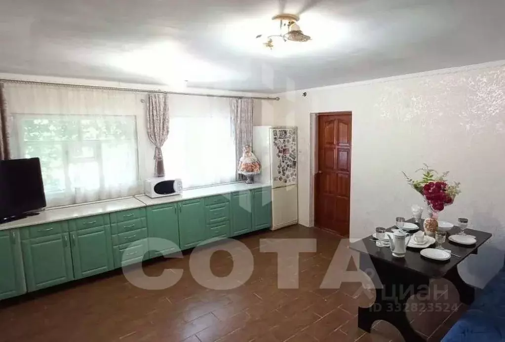 Дом в Воронежская область, Бутурлиновка Заводская ул., 2 (114 м) - Фото 1