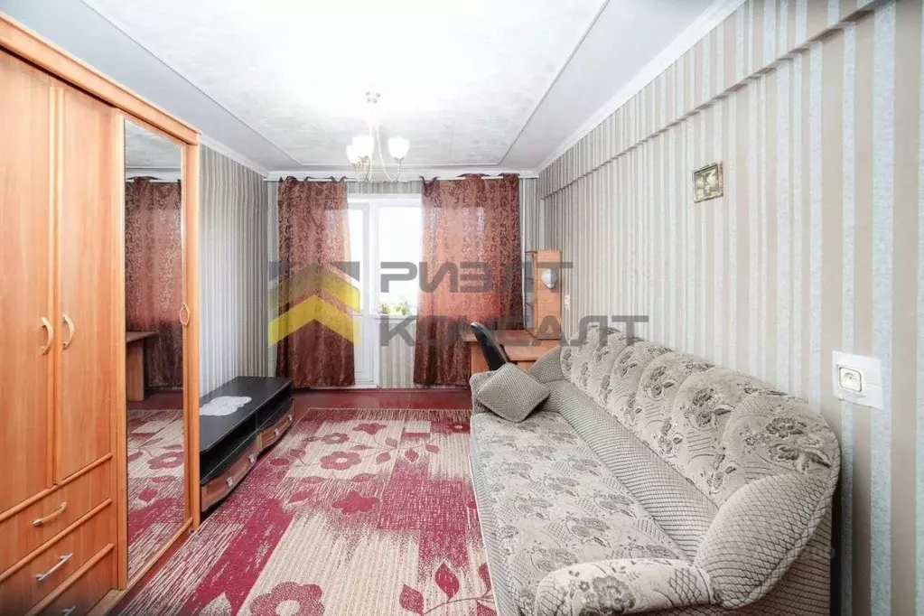 2-к кв. Омская область, Омск Волочаевская ул., 13Г (48.0 м) - Фото 0