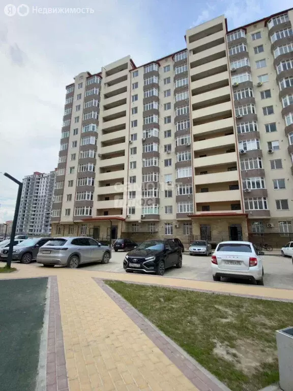 2-комнатная квартира: Каспийск, улица Зейнудина Батманова, 18 (85.24 ... - Фото 2