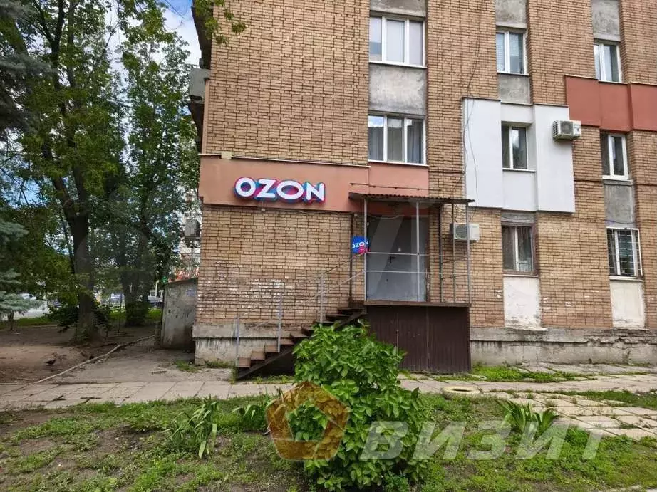 Помещение с арендатором, возле остановки - Фото 1