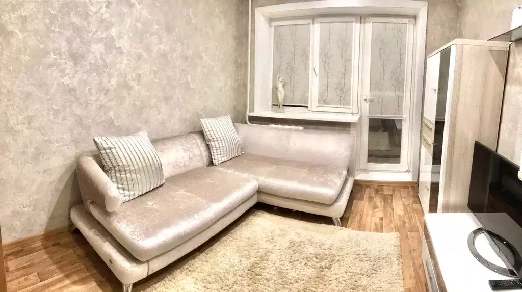 2-к кв. Сахалинская область, Южно-Сахалинск ул. Чехова, 29 (50.0 м) - Фото 0