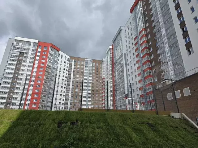 3-к. квартира, 87,4 м, 8/17 эт. - Фото 0