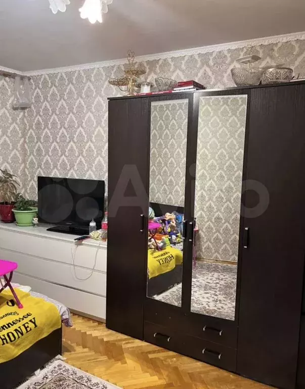 3-к. квартира, 60 м, 1/9 эт. - Фото 0