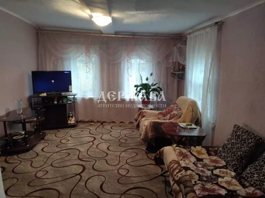 Дом в Белгородская область, Старооскольский городской округ, с. ... - Фото 1