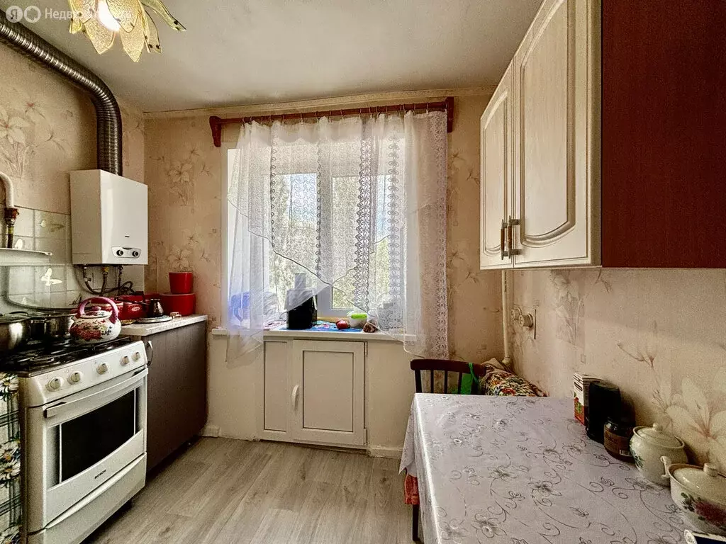 3-комнатная квартира: Октябрьский, улица Садовое Кольцо, 30 (56.9 м) - Фото 0