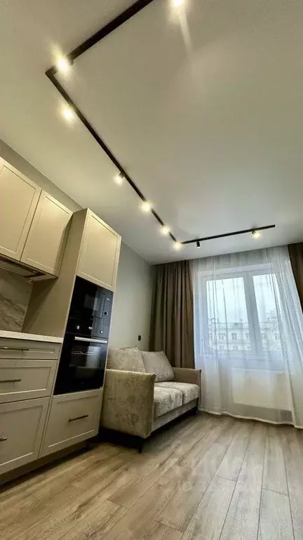 1-к кв. Свердловская область, Екатеринбург ул. Декабристов, 20 (50.0 ... - Фото 1