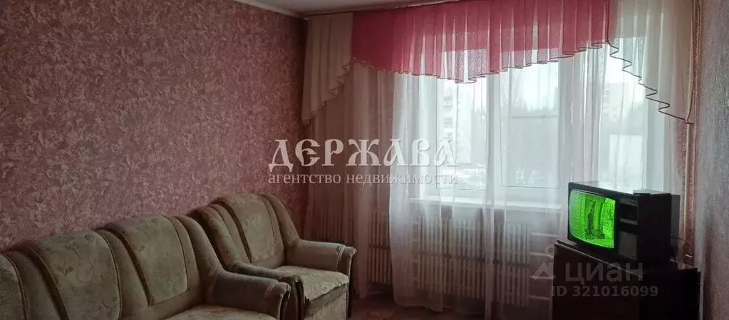 3-к кв. Белгородская область, Старый Оскол Конева мкр, 9 (60.0 м) - Фото 1