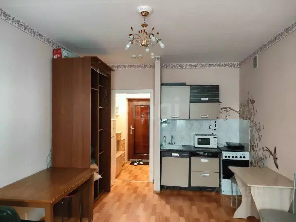 Студия Ханты-Мансийский АО, Сургут Югорская ул., 42 (23.4 м) - Фото 0