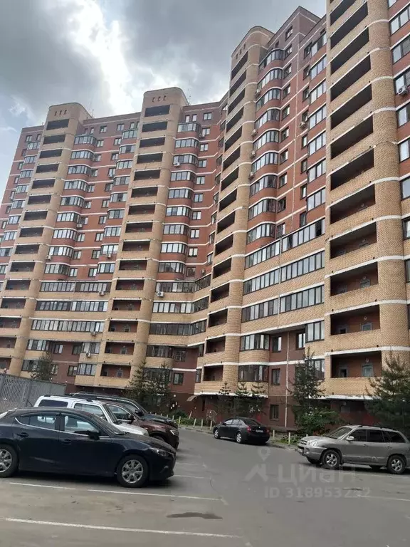 1-к кв. Московская область, Дмитров имени К.А. Аверьянова мкр, 25 ... - Фото 0