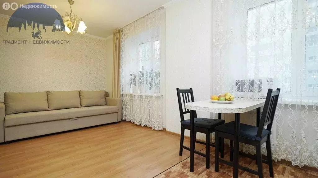 3-комнатная квартира: Казань, проспект Победы, 18 (68.1 м) - Фото 2