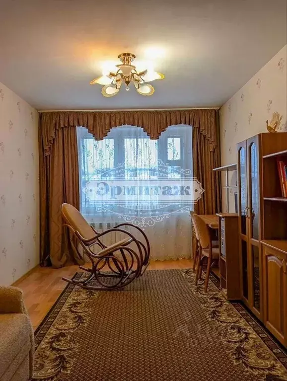 3-к кв. Курганская область, Курган Заозерный жилрайон, 5-й мкр, 12 ... - Фото 1