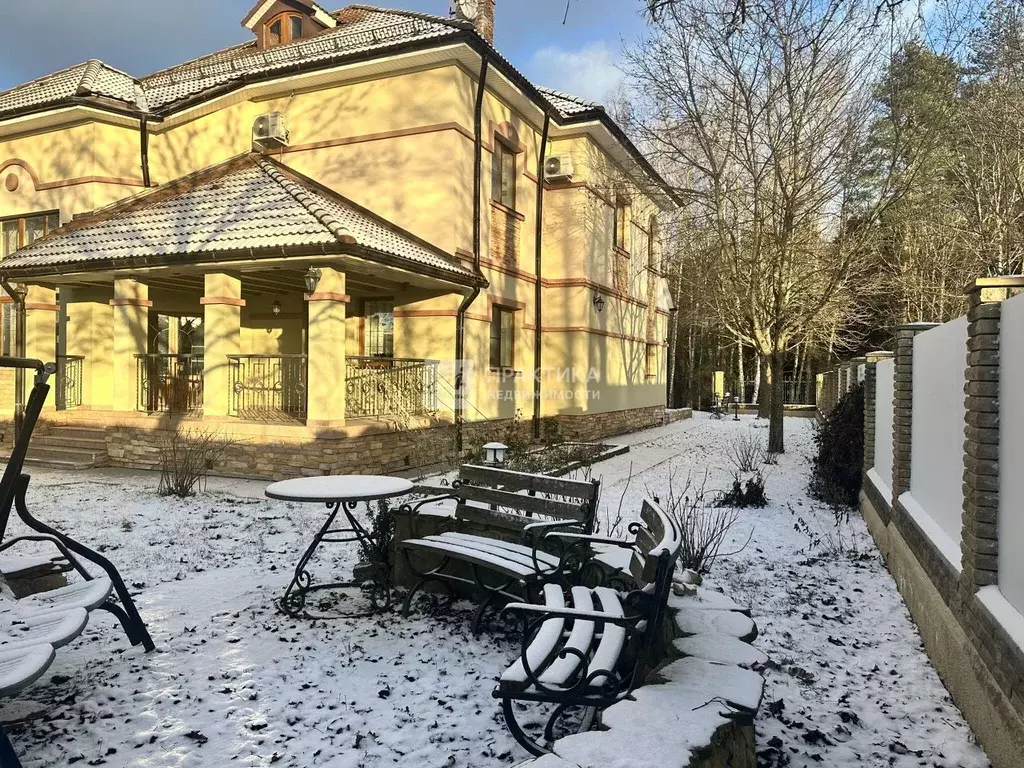 Дом в Московская область, Истра муниципальный округ, с. Рождествено ... - Фото 1