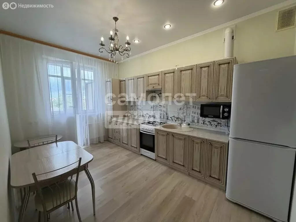 1-комнатная квартира: Абинск, Красноармейская улица, 15 (46.1 м) - Фото 1