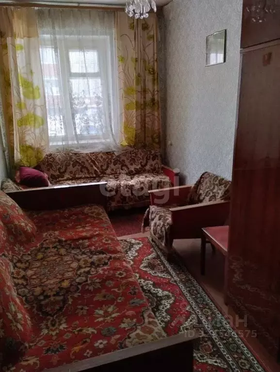 2-к кв. Калужская область, с. Перемышль ул. Гагарина, 11 (42.0 м) - Фото 1