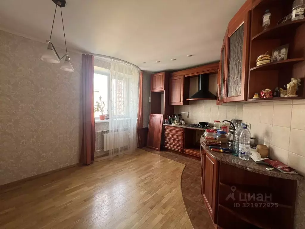 4-к кв. Самарская область, Самара ул. Лейтенанта Шмидта, 24 (118.5 м) - Фото 0