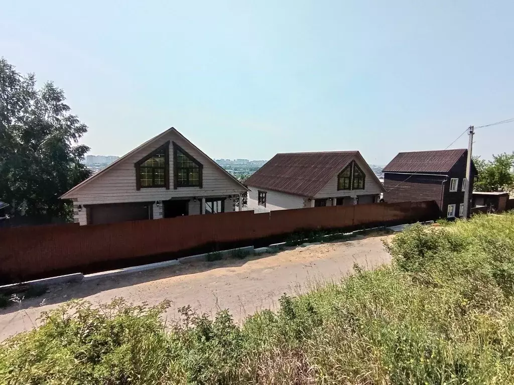Дом в Иркутская область, Иркутск ул. Карбышева, 42 (100 м) - Фото 0