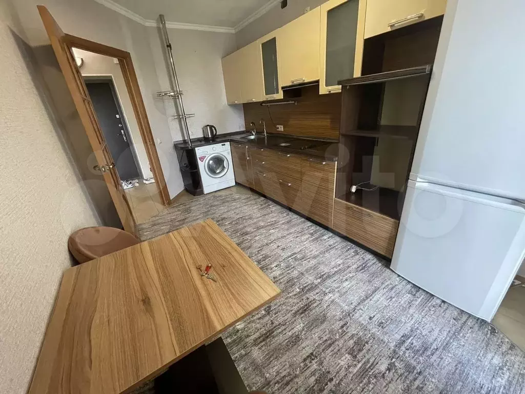 1-к. квартира, 40 м, 3/10 эт. - Фото 1