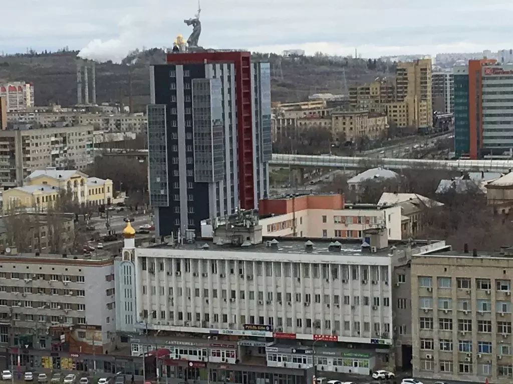 Офис в Волгоградская область, Волгоград ул. 7-й Гвардейской, 4А (5635 ... - Фото 0