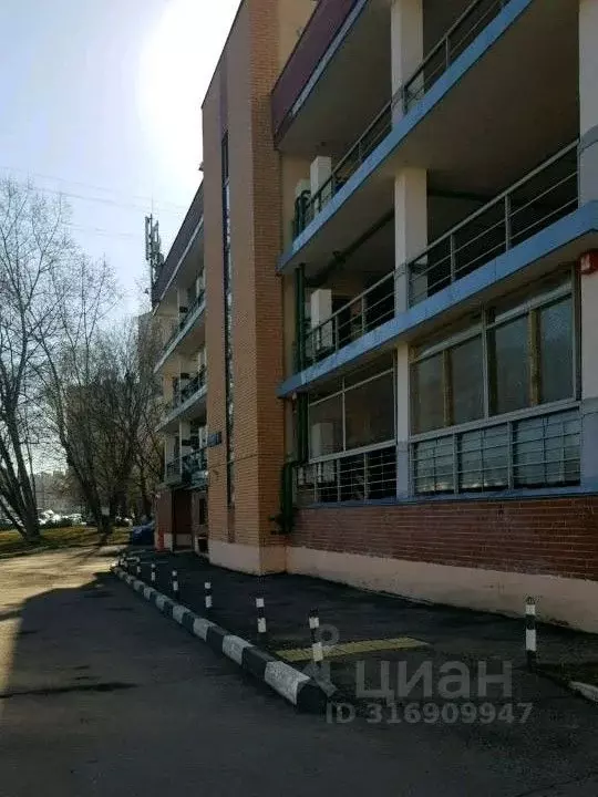 Гараж в Москва ул. Героев Панфиловцев, 11 (14 м) - Фото 0