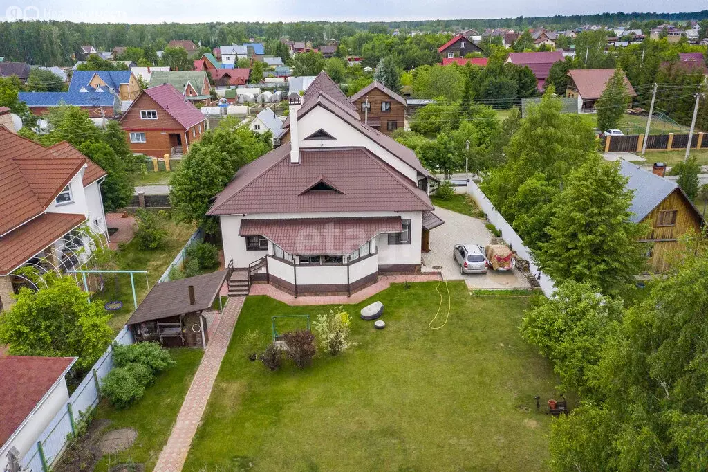 Дом в Новосибирский район, село Боровое (232.7 м) - Фото 1