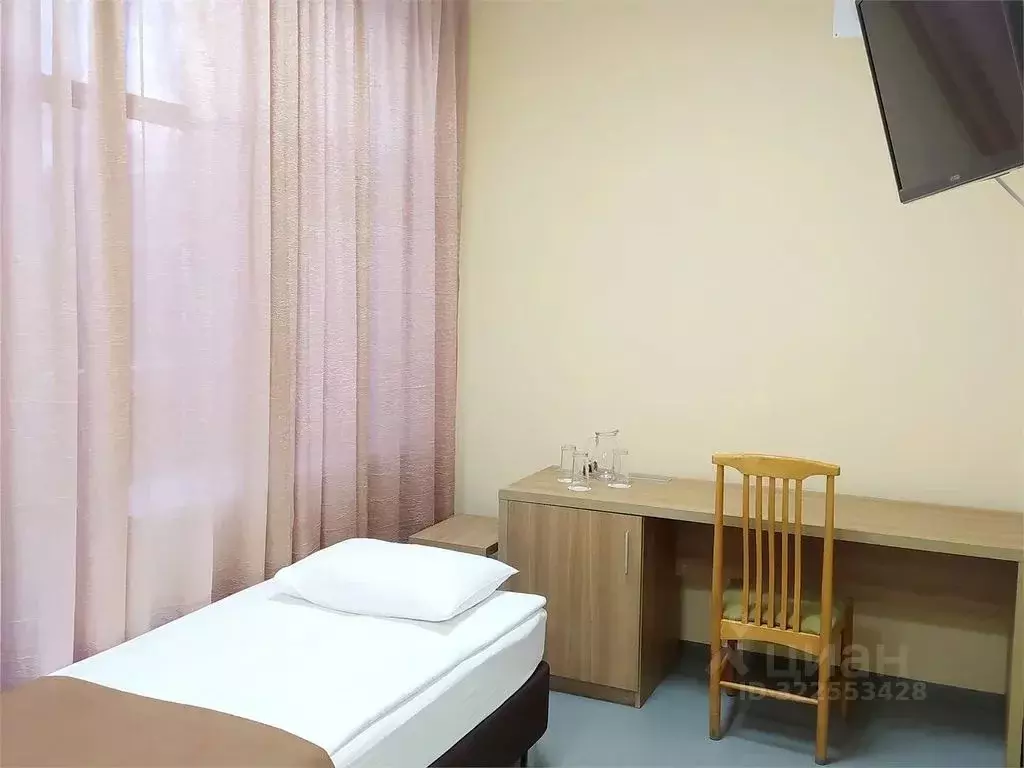 Комната Свердловская область, Екатеринбург ул. Республиканская, 1А - Фото 1