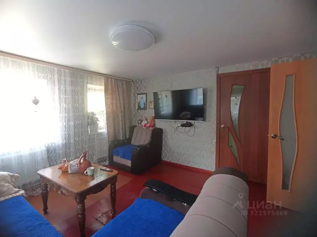 Дом в Ставропольский край, Изобильненский муниципальный округ, с. ... - Фото 1