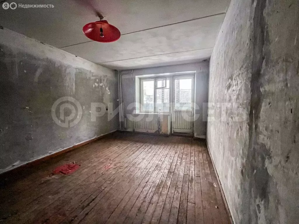 1-комнатная квартира: посёлок городского типа Мурмаши, улица ... - Фото 2