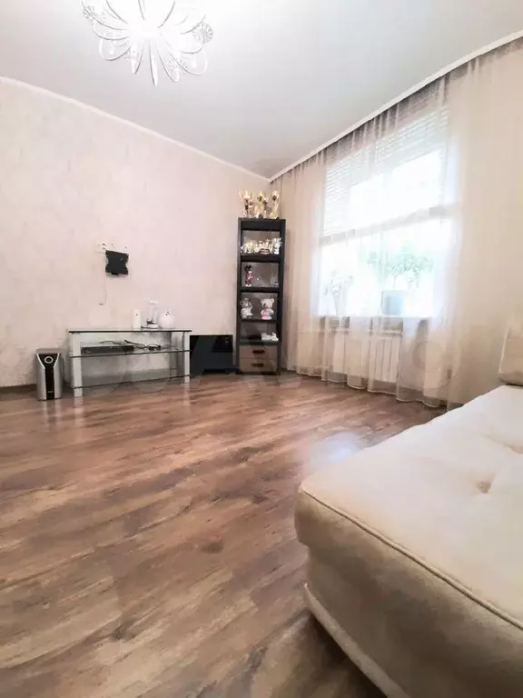 Комната 16 м в 2-к., 2/5 эт. - Фото 1