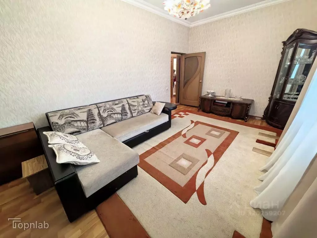 3-к кв. Кабардино-Балкария, Нальчик ул. Ахохова (70.5 м) - Фото 2