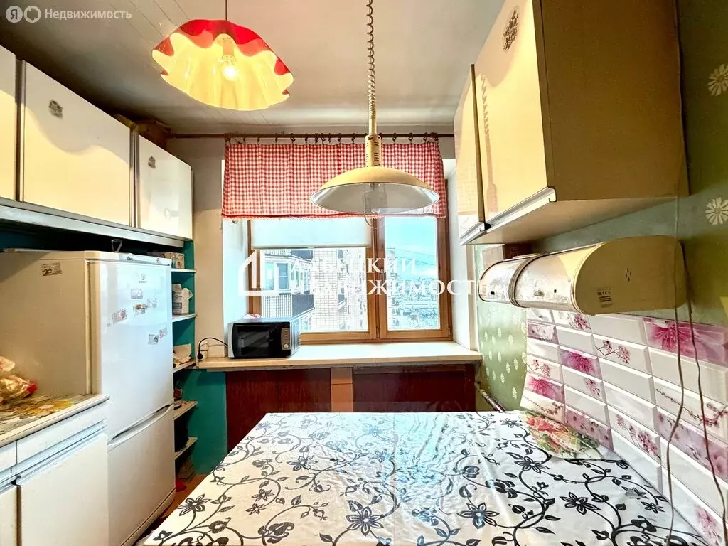 4-комнатная квартира: Санкт-Петербург, Ленинский проспект, 147 (75.2 ... - Фото 1