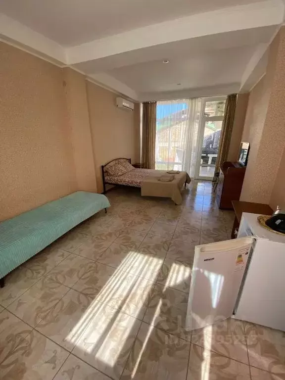 Комната Крым, Алушта муниципальный округ, с. Лазурное ул. Слуцкого, 36 - Фото 2