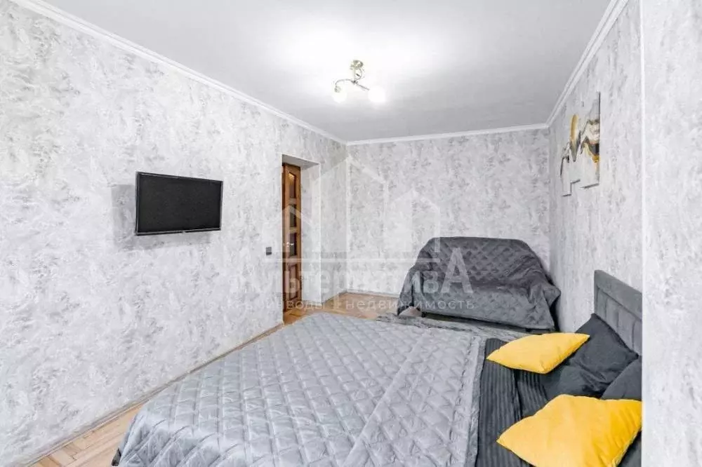 Продаётся 1-к квартира, 30 м - Фото 1