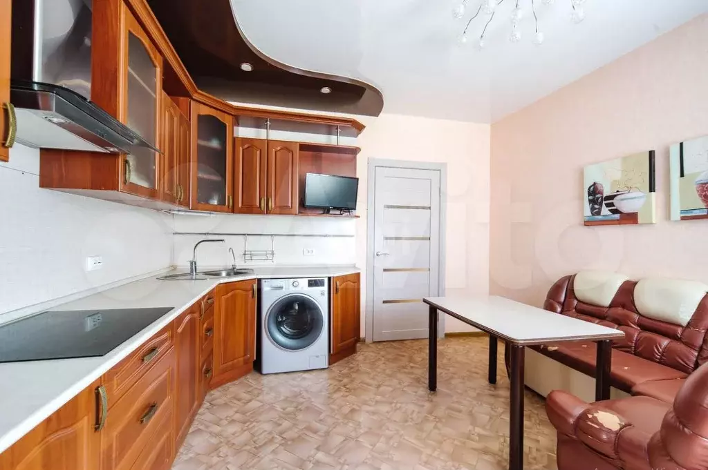 2-к. квартира, 73 м, 2/5 эт. - Фото 0