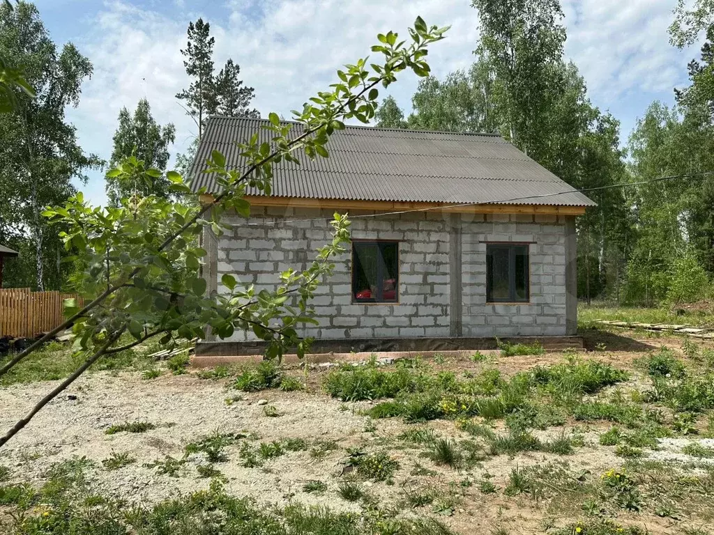 Дом 90 м на участке 10 сот. - Фото 1